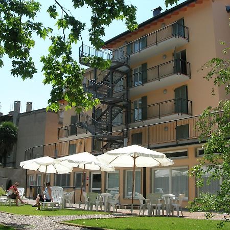 Ostello Citta Di Rovereto Rovereto  Bagian luar foto