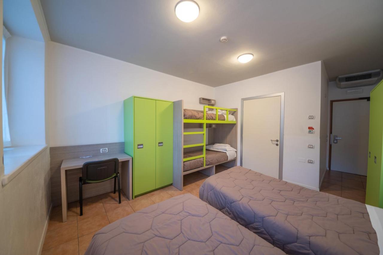 Ostello Citta Di Rovereto Rovereto  Bagian luar foto